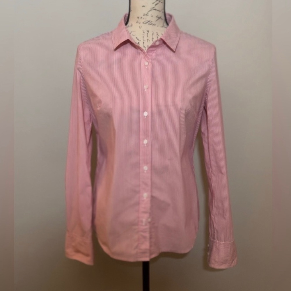 🖤 STRIPED Pink&white classic women’s button down long sleeve shirt- see video🎥